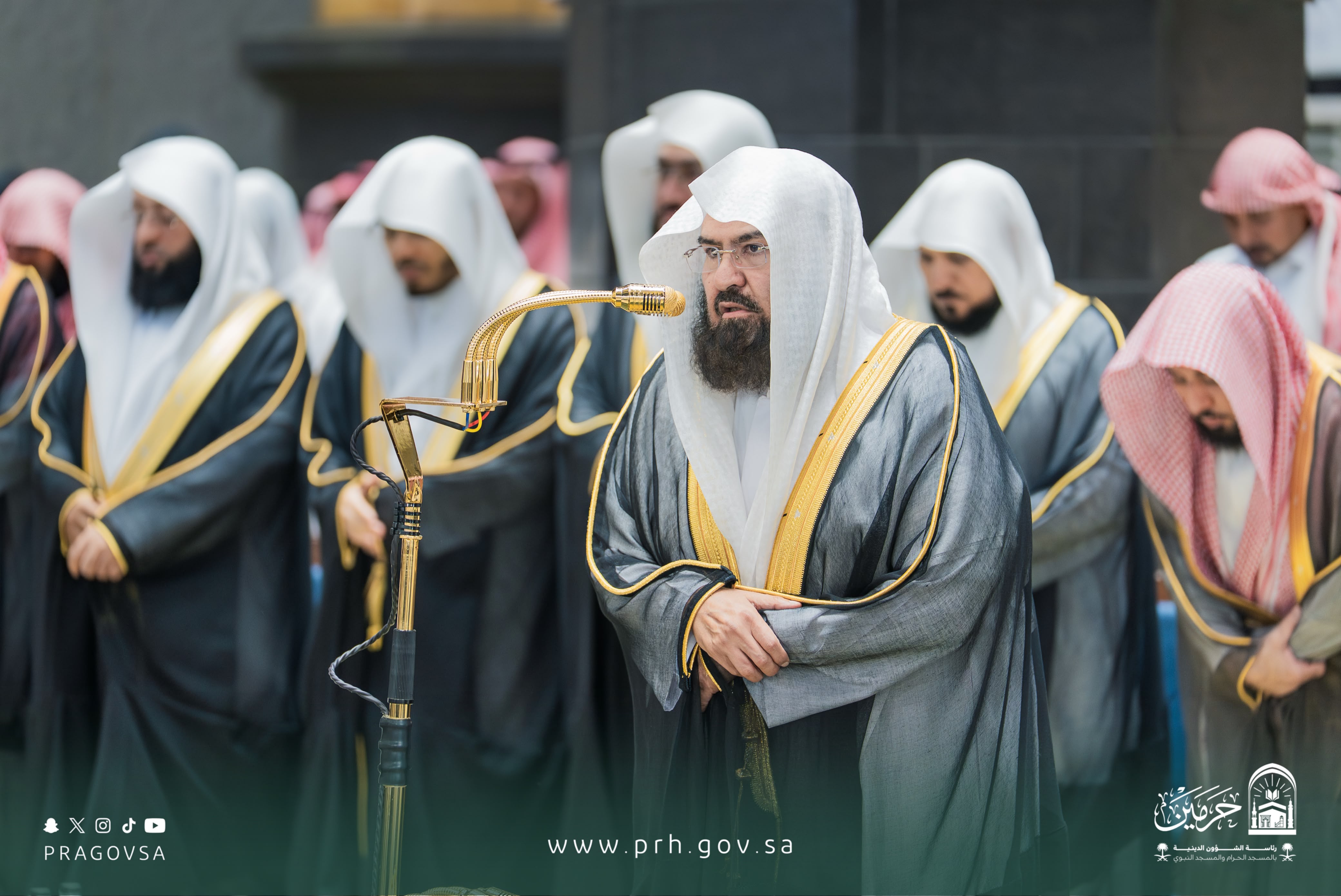 اكتمال المصحف المرتل لعدد من أئمة الحرمين الشريفين بالتعاون مع هيئة الإذاعة والتلفزيون